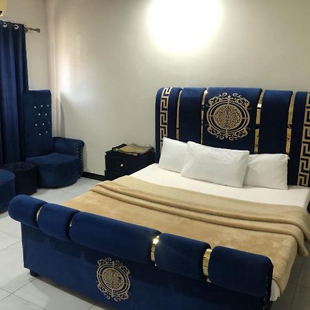 Hotel Islamabad Crown Rawalpindi Extérieur photo