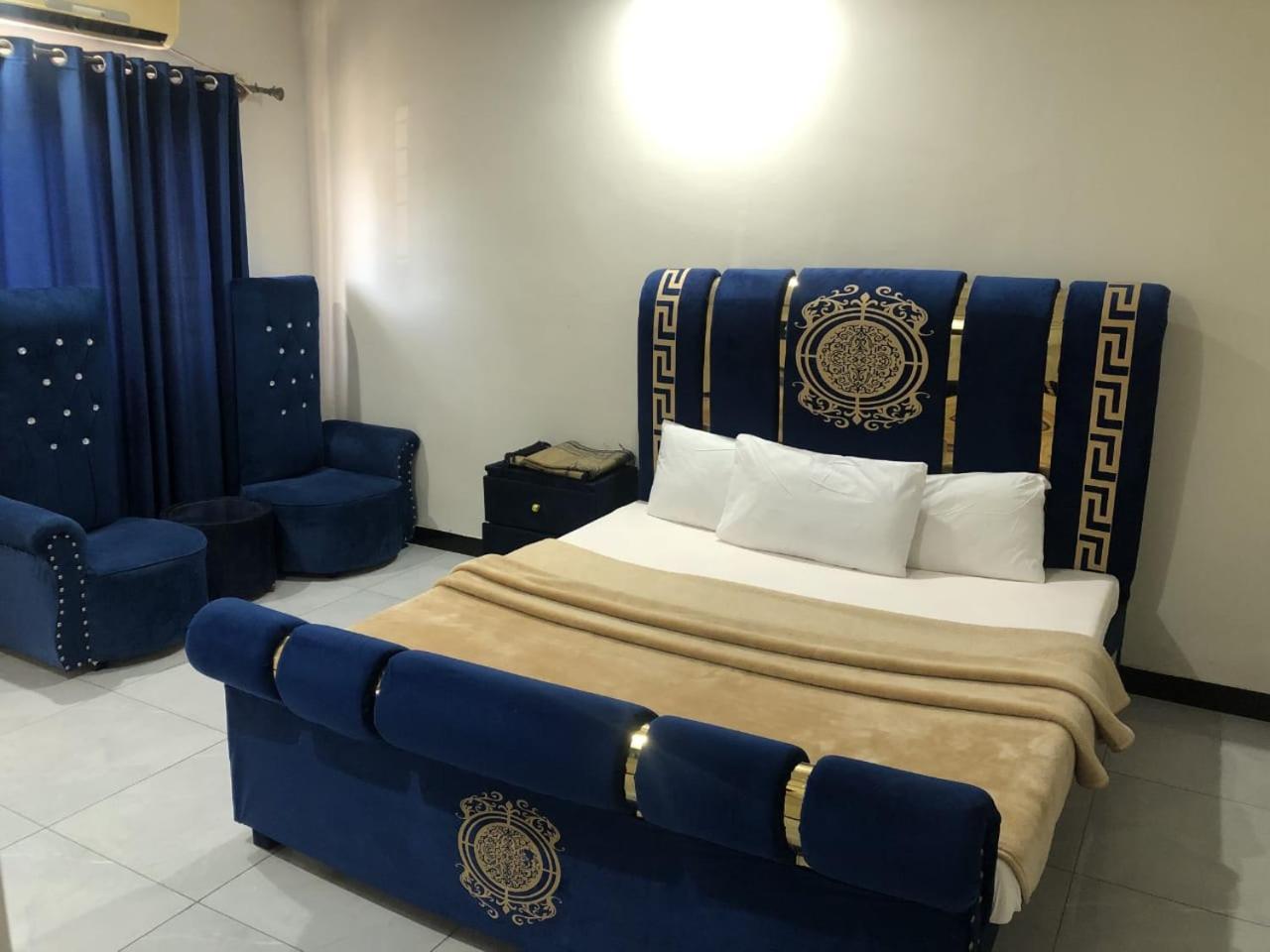 Hotel Islamabad Crown Rawalpindi Extérieur photo